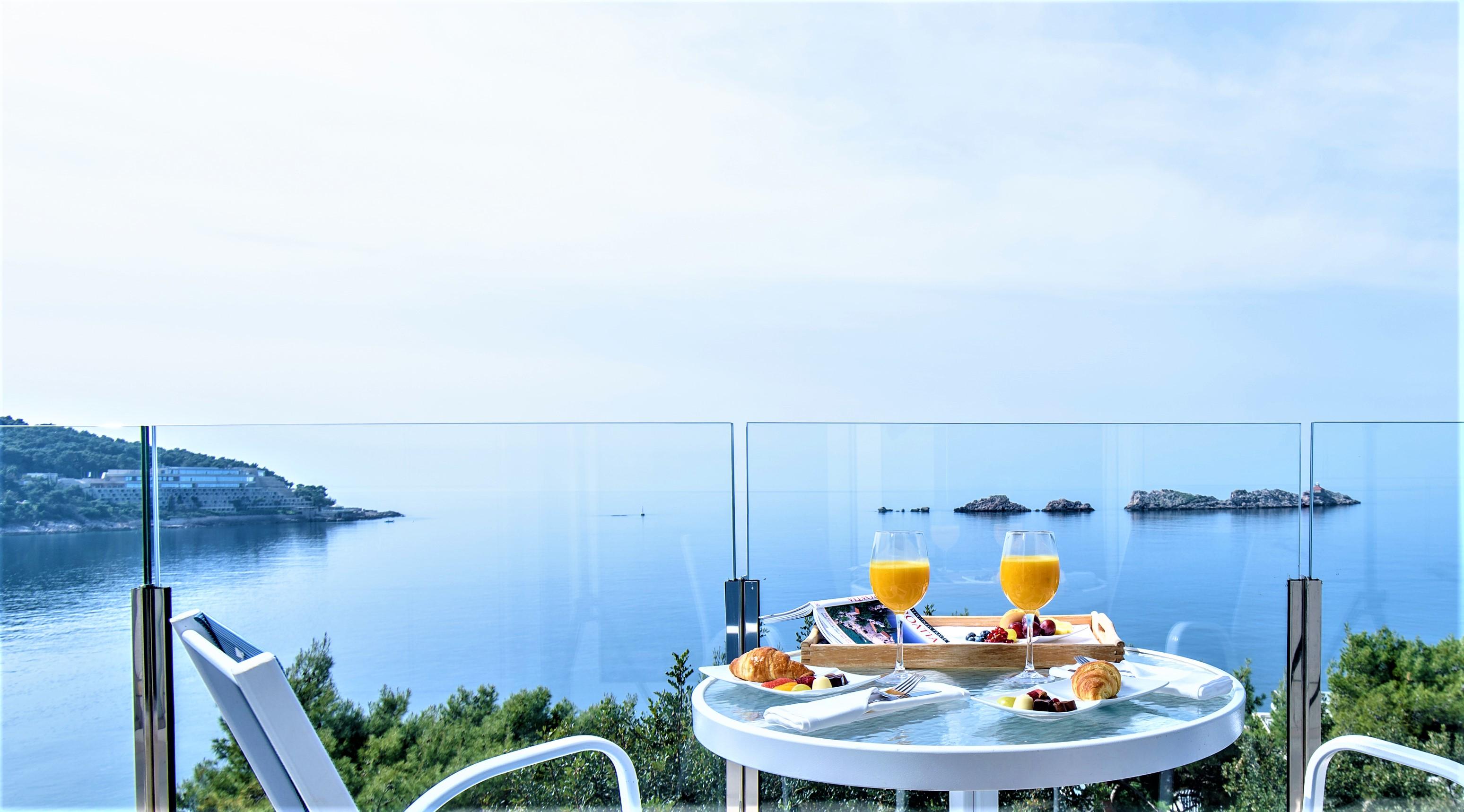 Hotel Royal Ariston 5*