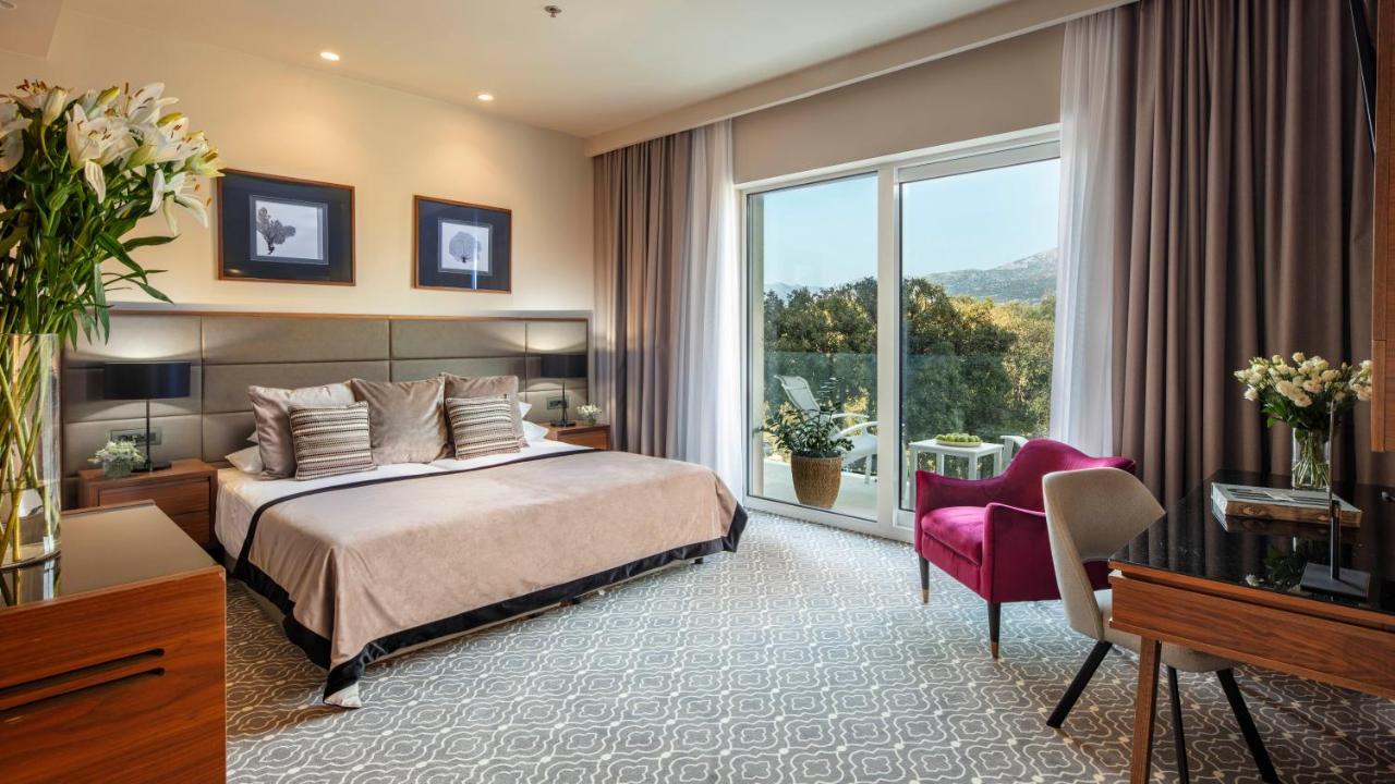 Hotel Royal Ariston 5*
